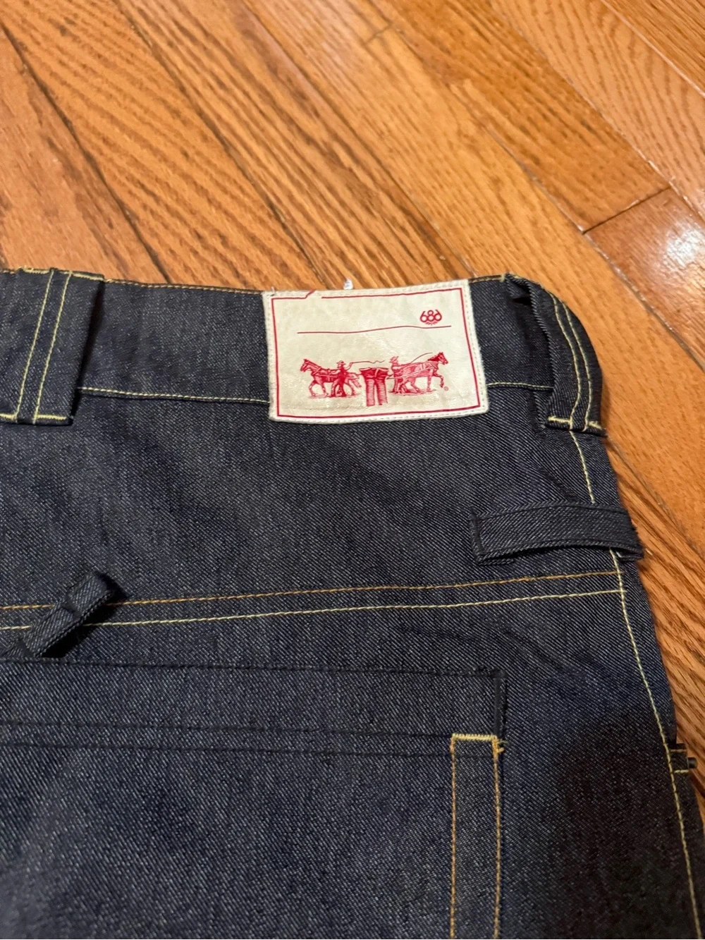686 relaxed straight